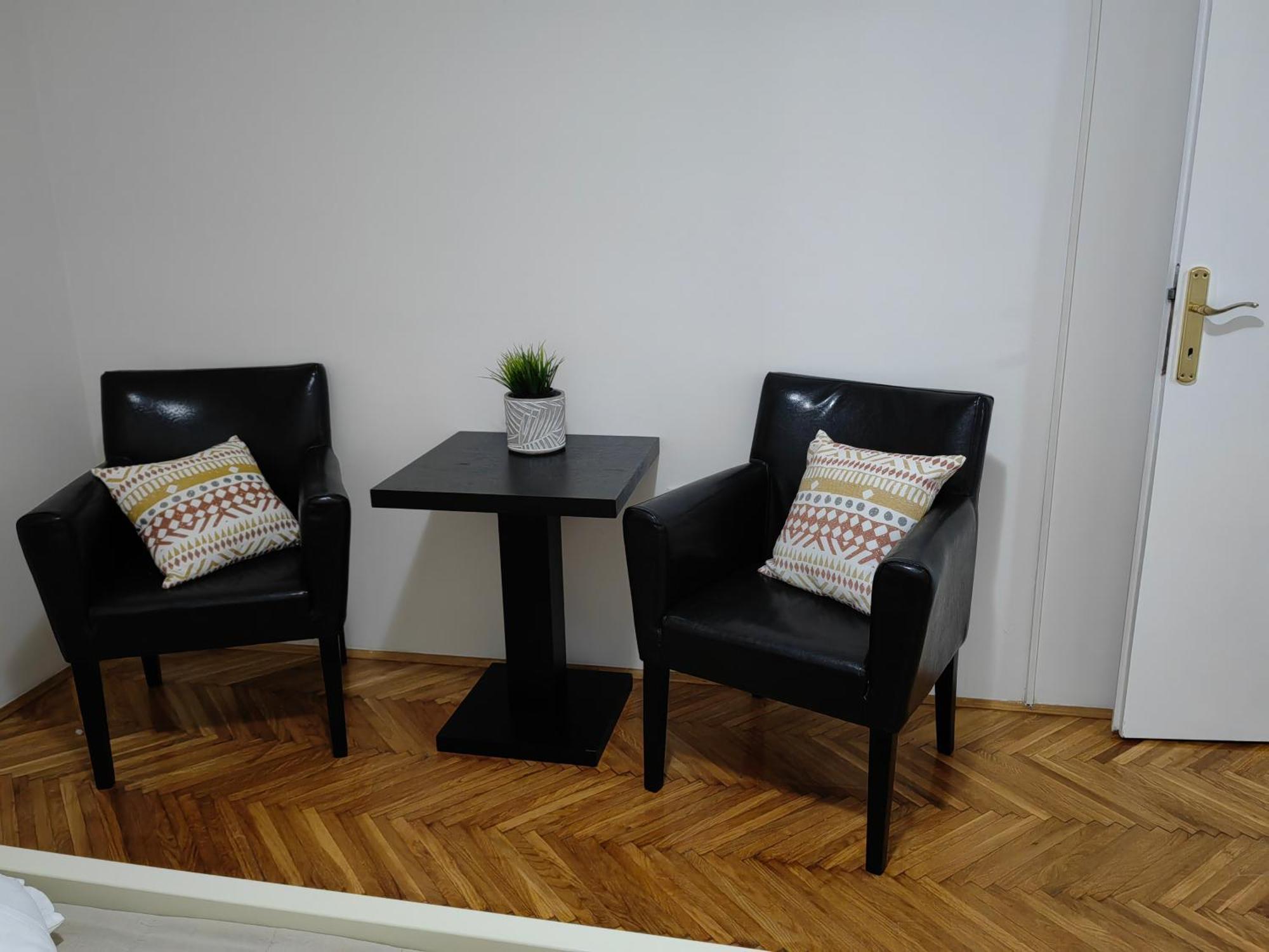 Orient Apartman Sremska Kamenica Extérieur photo