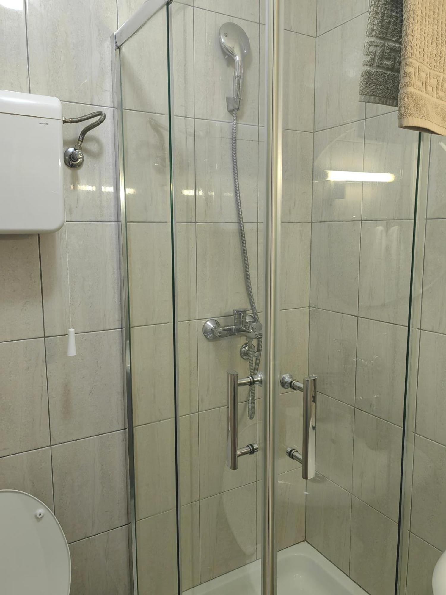 Orient Apartman Sremska Kamenica Extérieur photo